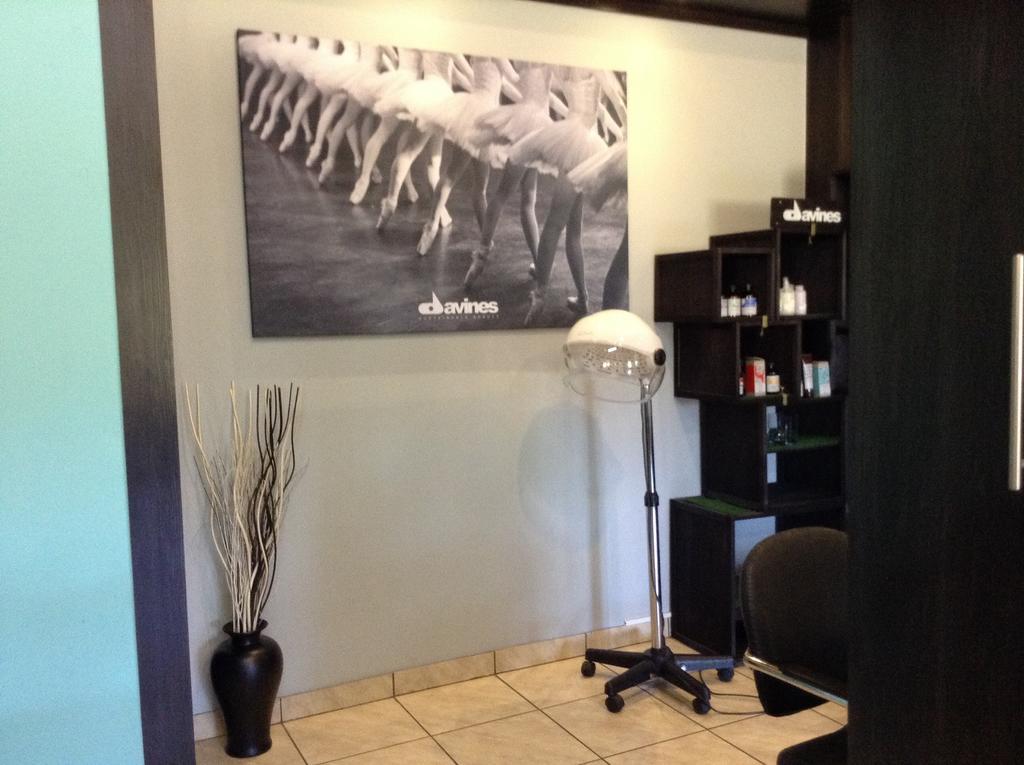 12 On Vaal Drive Guesthouse Vanderbijlpark Ngoại thất bức ảnh